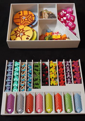 The best part of this insert is that it keeps numbered meeples organized, ordered, and ready for action!